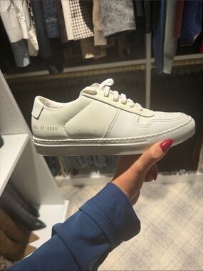 Common Projects White Leather Low-Top Sneakers